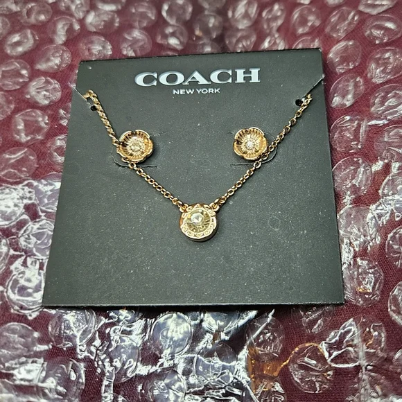 Coach Open Circle Necklace & Tea Rose Stud Earrings Set - Picture 12 of 15